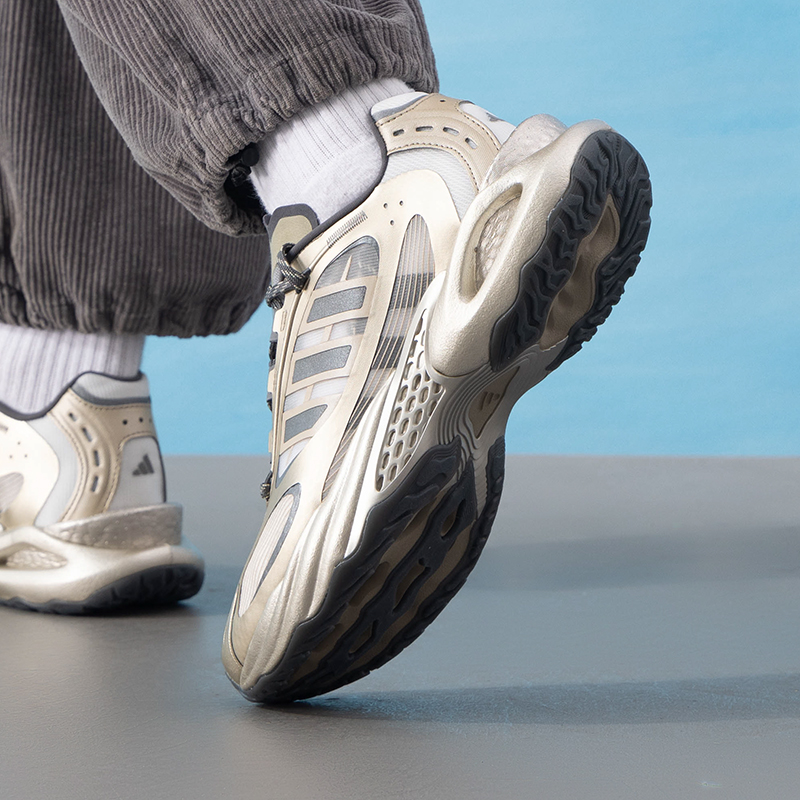 아디다스 남성용 및 여성용 신발, 오리지널 경량 로드  - Lightweight Road Running Shoes 리뷰 및 가격